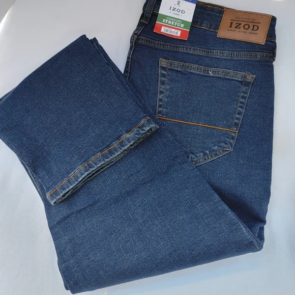 Izod Men's Jean - Picture 6 of 8